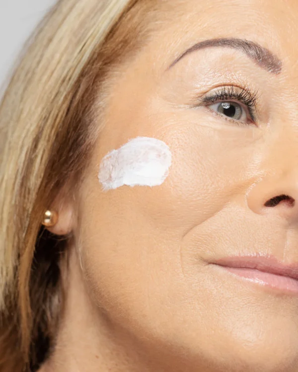 Retinol 0.3% - Image 5