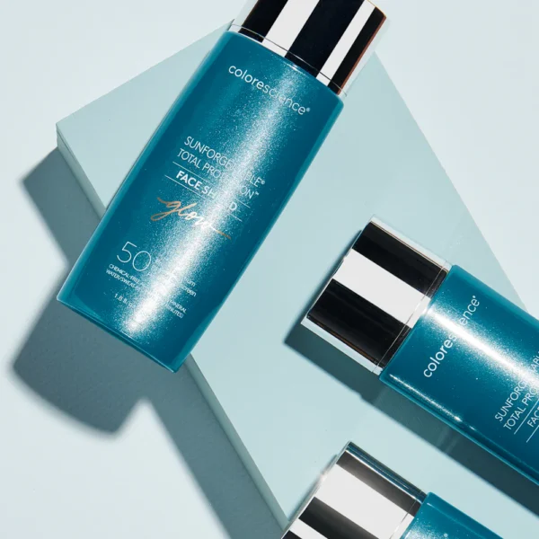 Sunforgettable® Total Protection® Face Shield Glow SPF 50 - Image 3